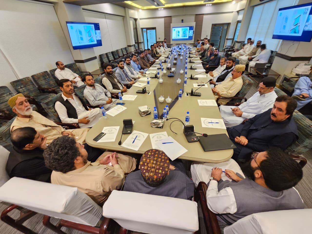 SECP Security Exchange Commission of Pakistan delegation visited to QCCI for awareness session